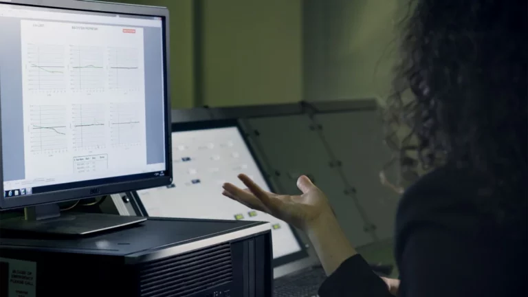 Analiza zapisu danych na monitorze